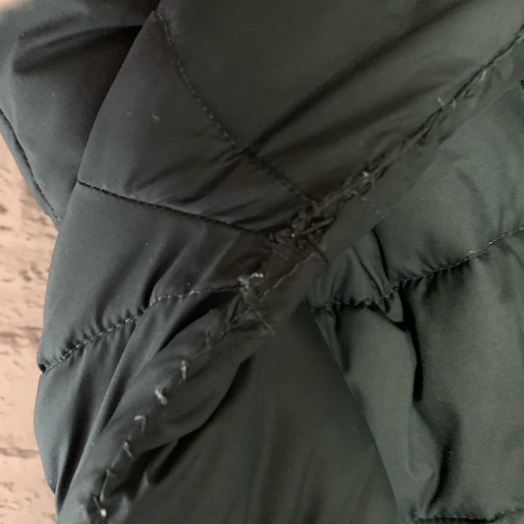 15. Hollister Black Winter Puffer  Jacket Size Large Hooded - Picture 15 of 16